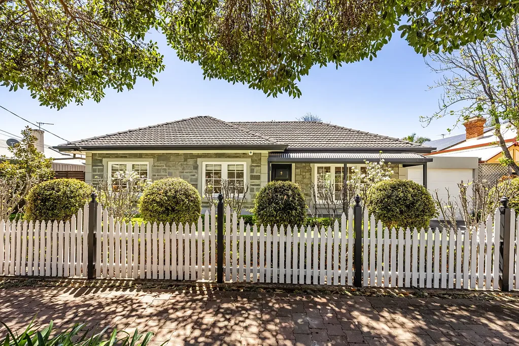 1A Lloyd Avenue, Millswood, SA 5034