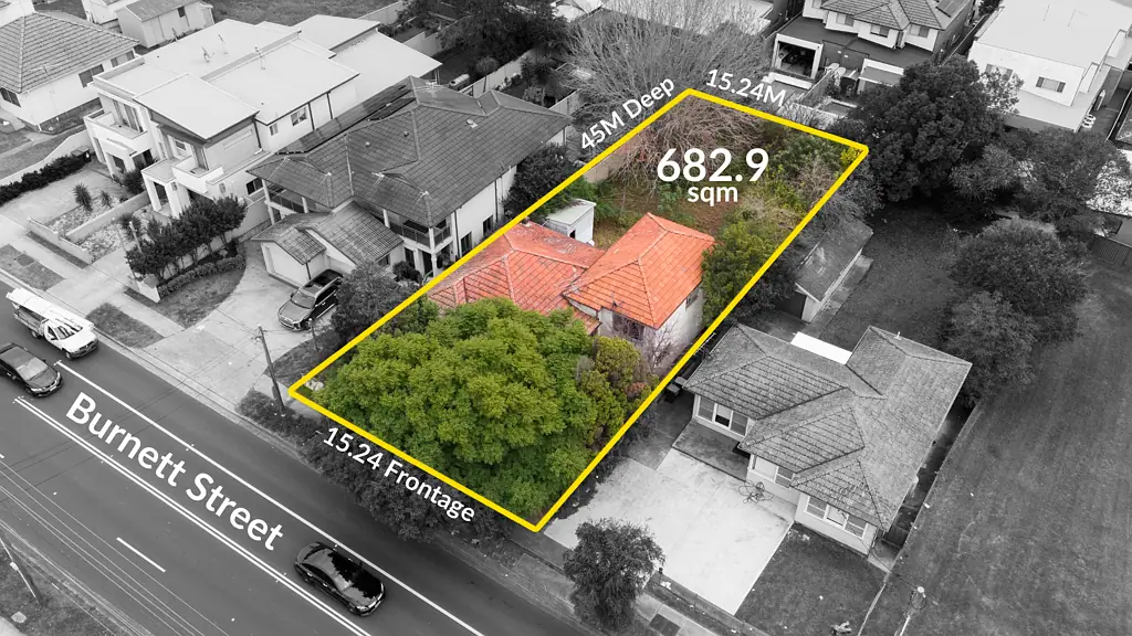 Merrylands 5ਬੈੱਡਰੂਮ Welcome to 152 Burnett Street, Merrylands