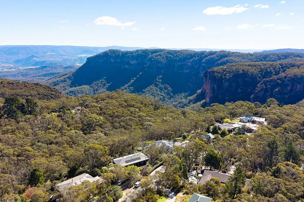 Katoomba 4房  "Ironstone" Tranquil Bush Retreat with Sweeping Sunset Views on Almost an Acre