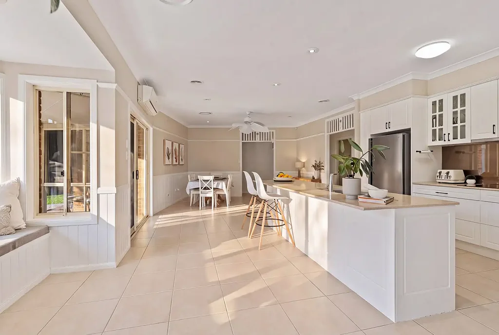 Robina 5房  Robina Quay's 5 Bedroom Home - Motivated Vendors