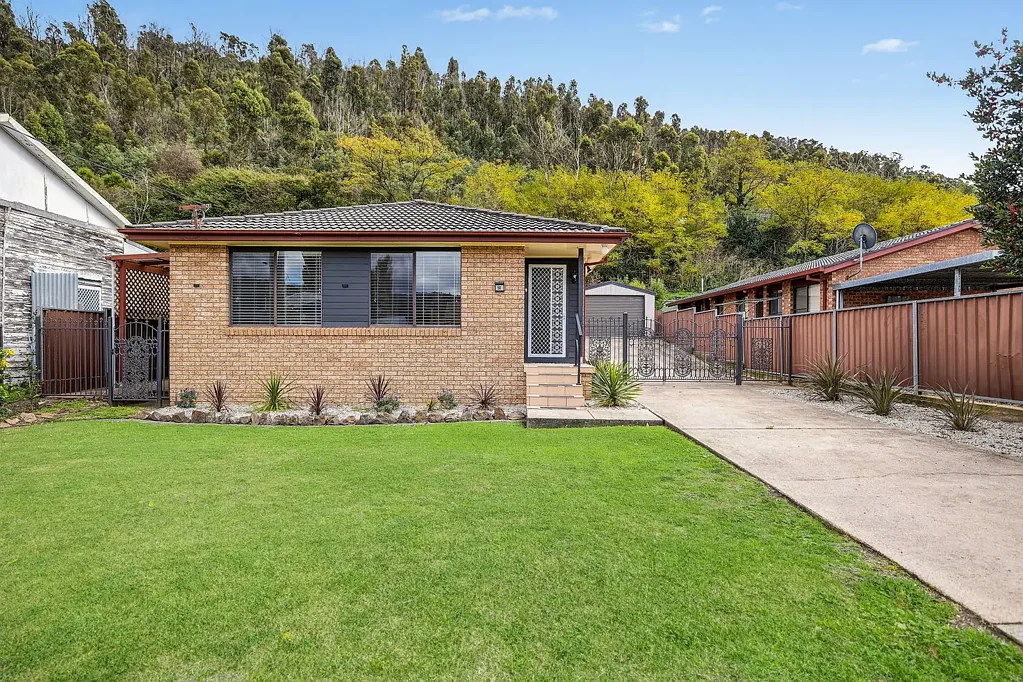 Lithgow 3Habitaciones The Perfect Start – Stylish, Private & Ready to Move In