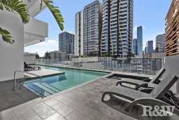 21102/28 Merivale Street, South Brisbane