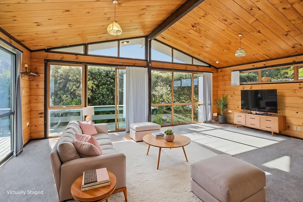 Thames 4房  Sea Views, Four Bedrooms & Room to Make It Your Own