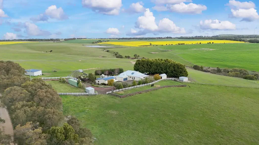 162 Arthurs Lane, Mount Mercer, VIC 3352