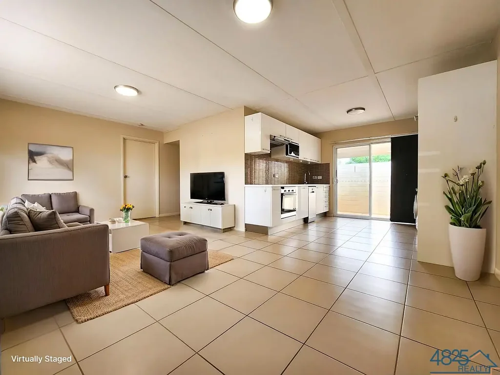 1/4 Verry Street, Mount Isa, QLD 4825