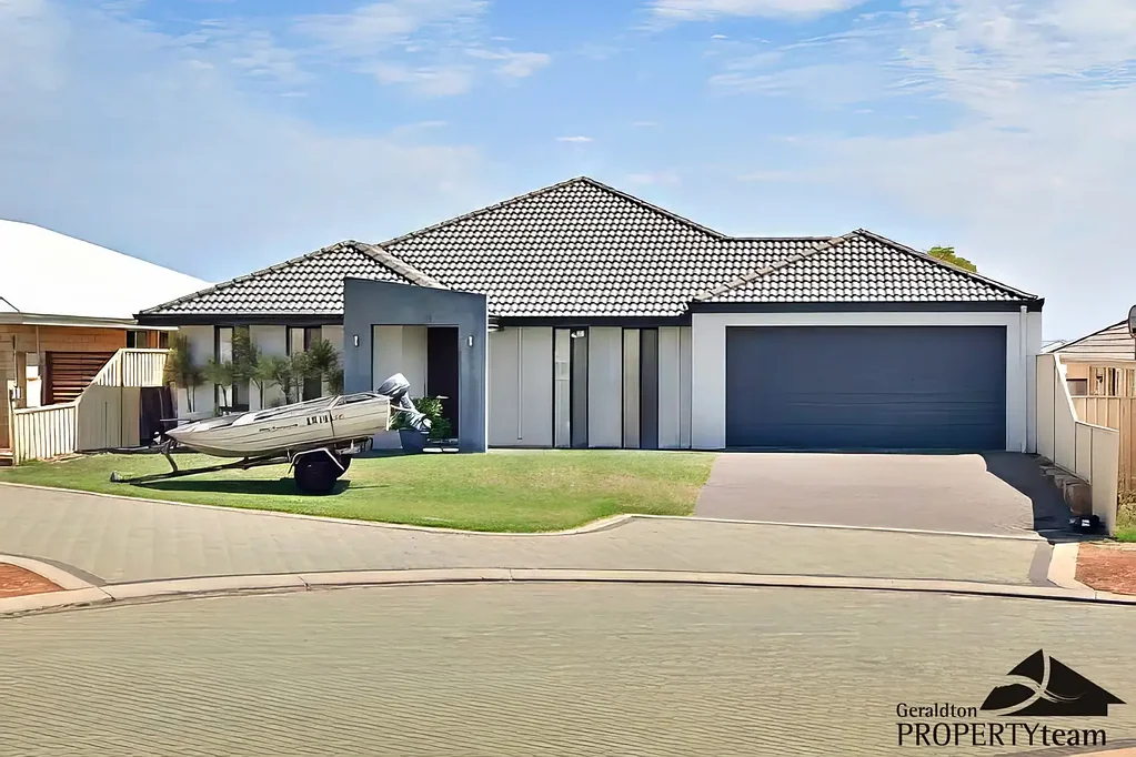 11 Wildwave Bend, Wandina, WA 6530