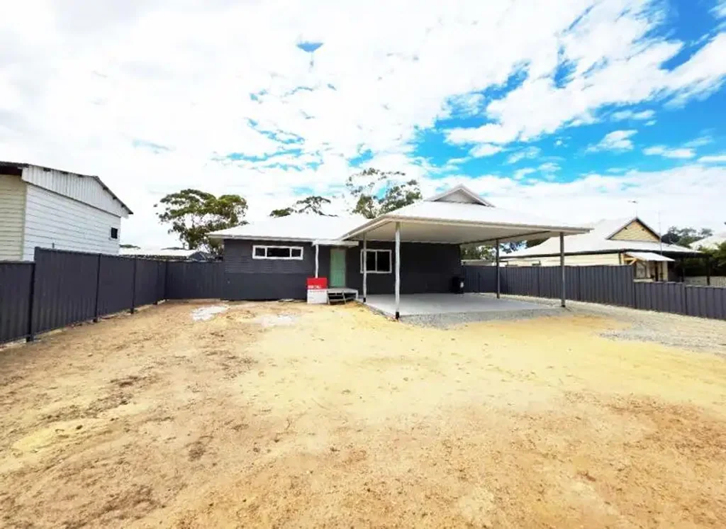 Moora 4બેડરૂમ BRAND NEW BUILD & SHED