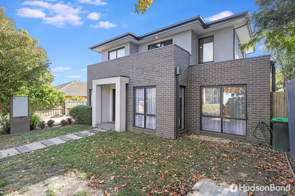 Ringwood 2Kwarto Stylish & Low-Maintenance Living in the Heart of Ringwood