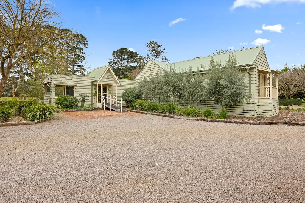 Somerville 4Moenga Country Living with Timeless Character & Space
