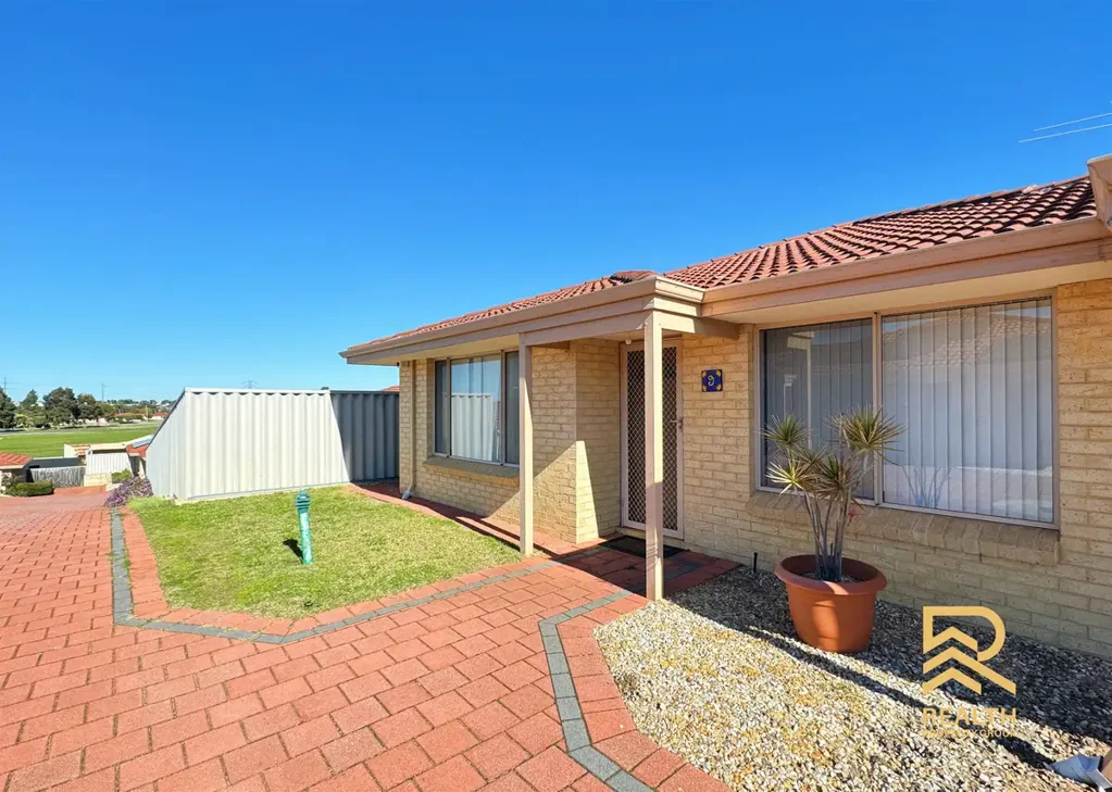 Modern 2 Bedroom, 2 Bathroom Villa in Prime Location