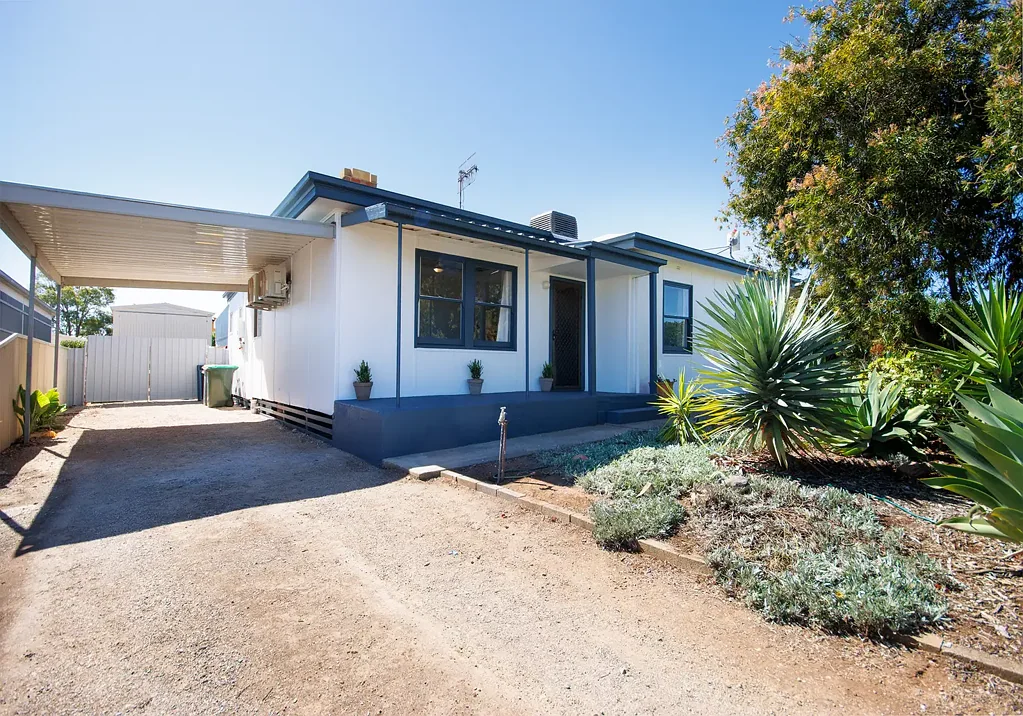 10 Eldon St, Maitland, SA 5573
