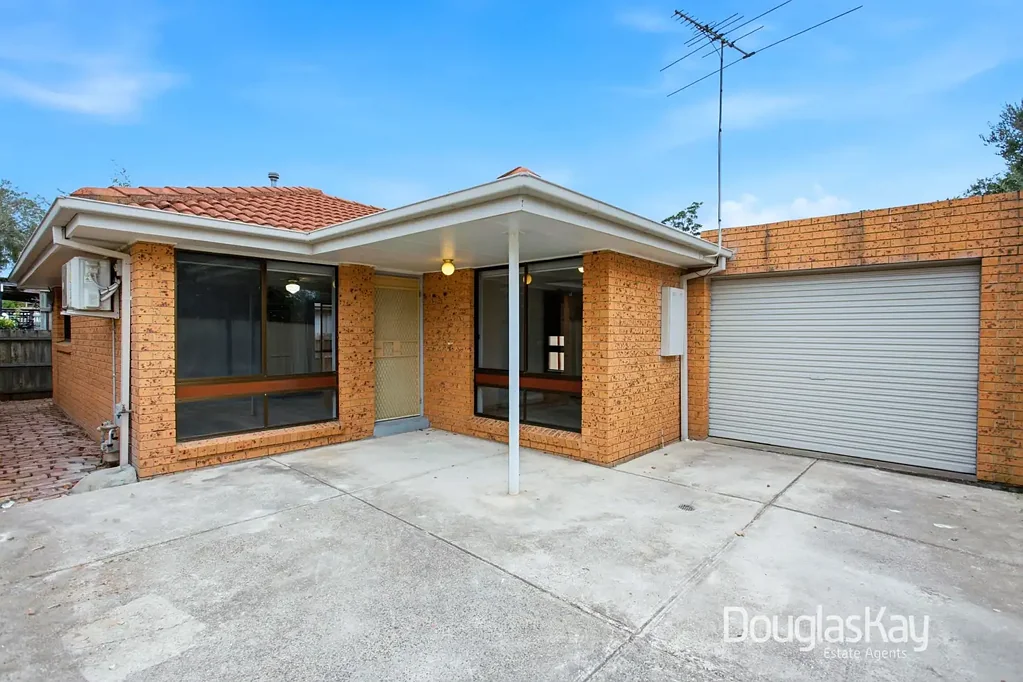 2/15 Taunton Street, Sunshine, VIC 3020