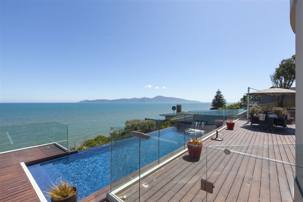 111 Rosetta Road, Raumati South, Kapiti Coast, 5 Bedrooms, 3 Bathrooms