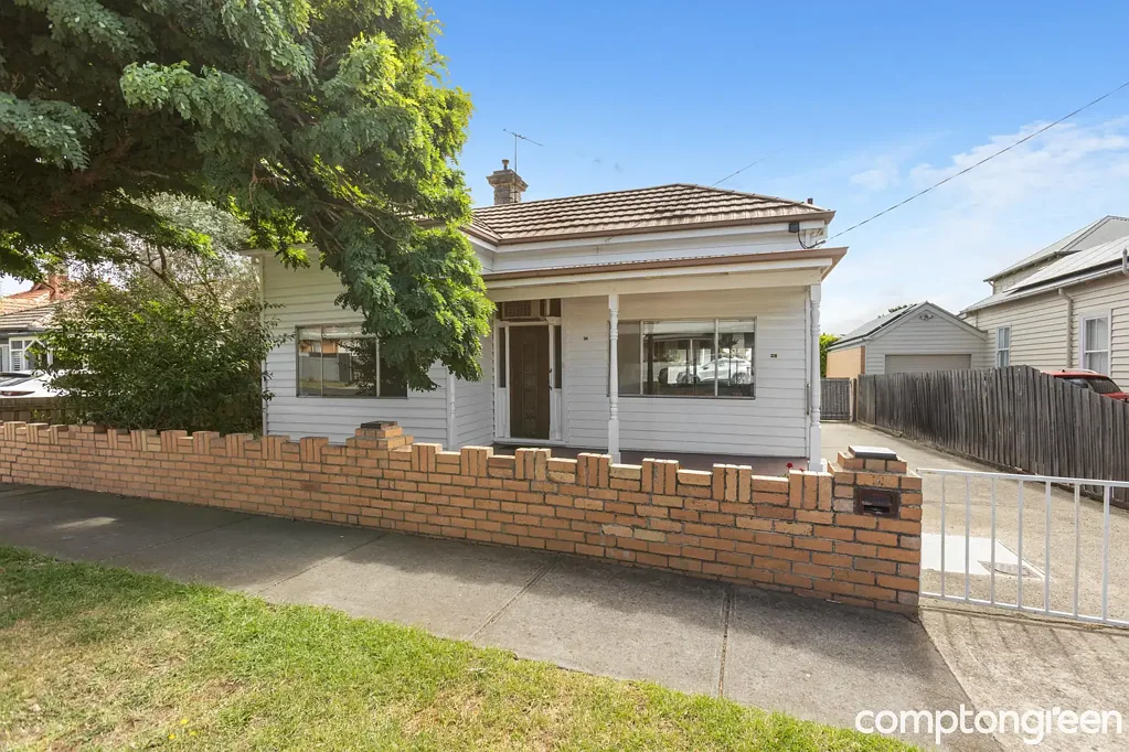 26 Oakbank Street, Newport, VIC 3015