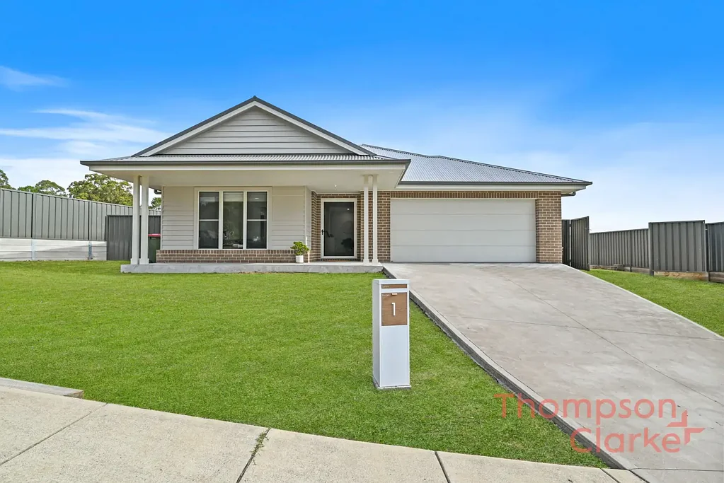 Raymond Terrace 4Zimmer Large Family Living With Dual Side Access!!!