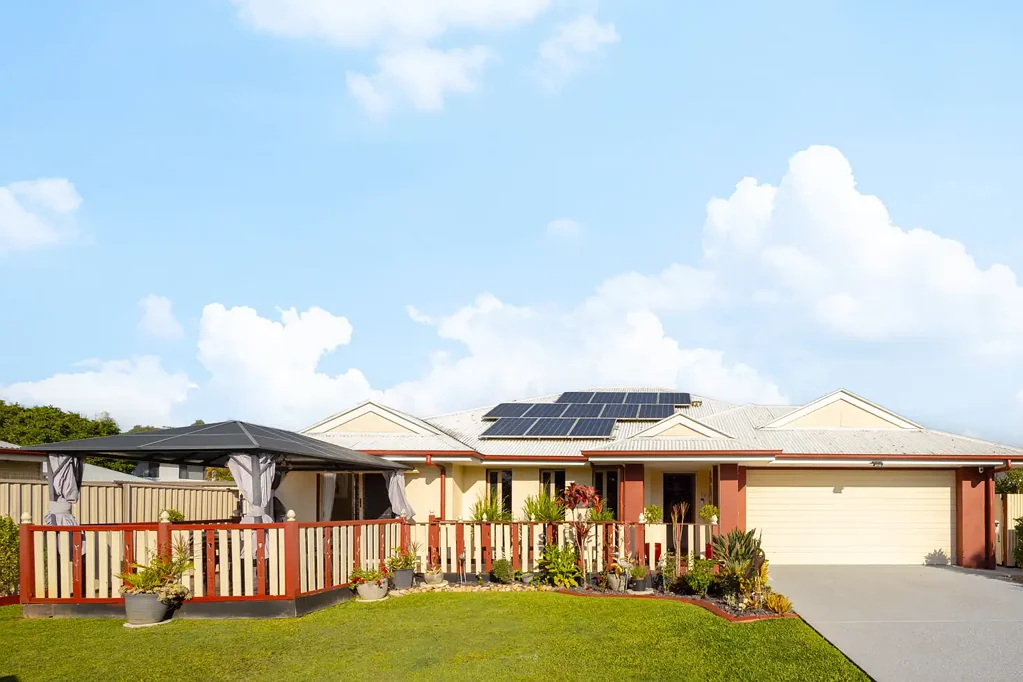 Caboolture 4 Slaapkamer Beautifully-Presented Low-Set Family Home!