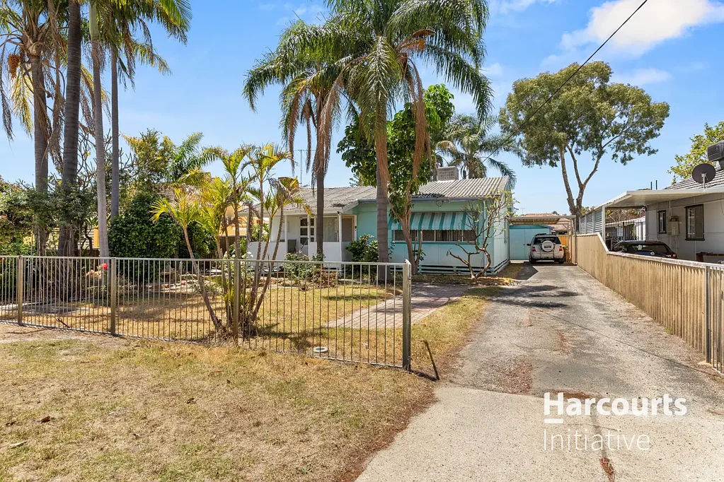 5 Goodall Street, Cloverdale, WA 6105