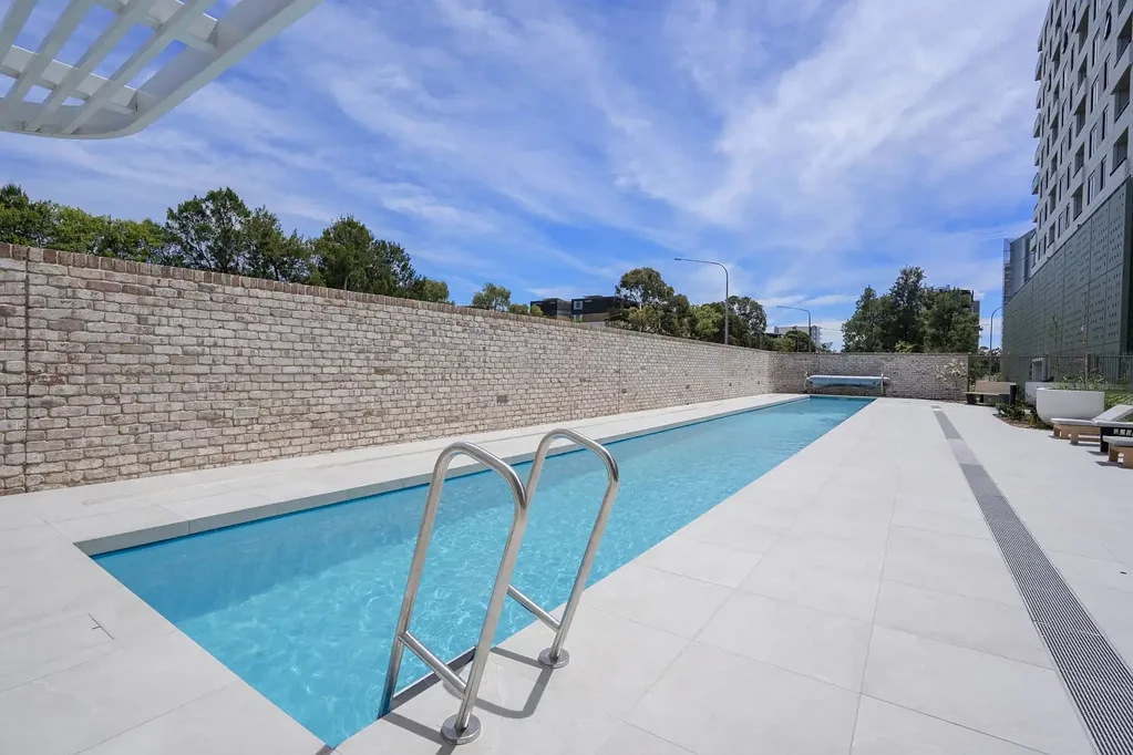 Fully-Furnished 3 Bedroom Apartment at THE MELROSE