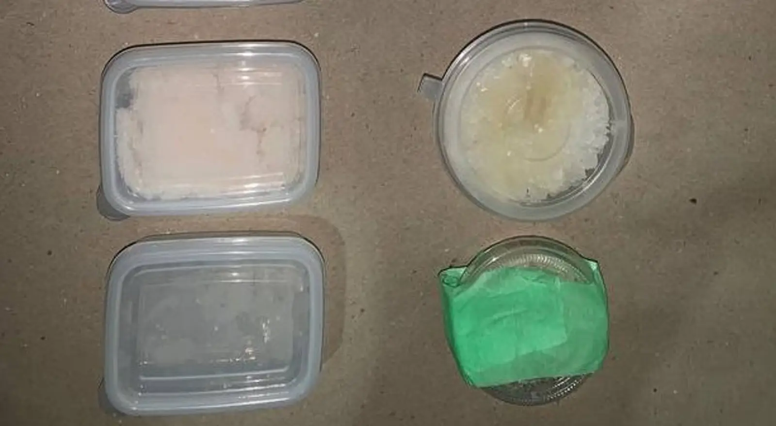奥克兰西区3人落网！警方从民宅中缴获几十万现金和大量冰毒