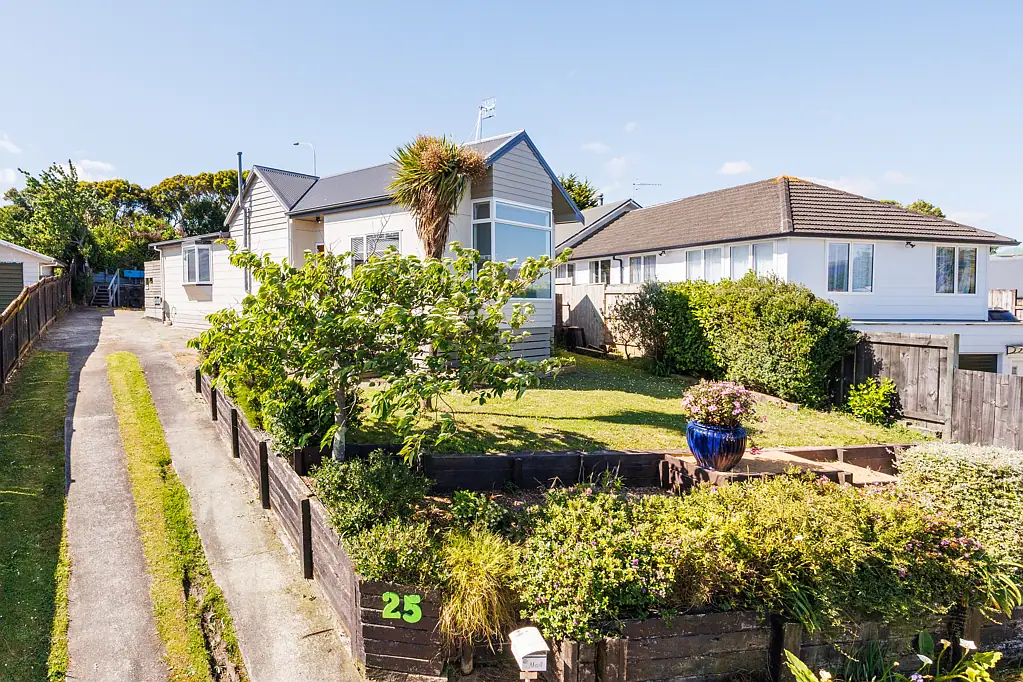 25 Dahlstrom Grove, Kelvin Grove, Palmerston North, Manawatu-Wanganui