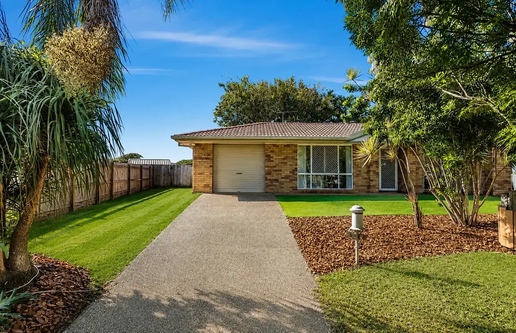 Murrumba Downs 4房 位于宁静尽头小路的完美家庭住宅！ The Perfect Family Home in a Peaceful Cul-de-Sac!