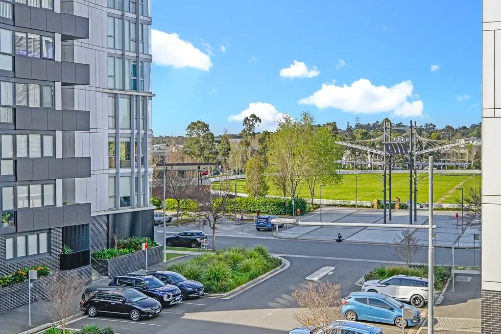 303/81C Lord Sheffield Circuit, Penrith, NSW 2750
