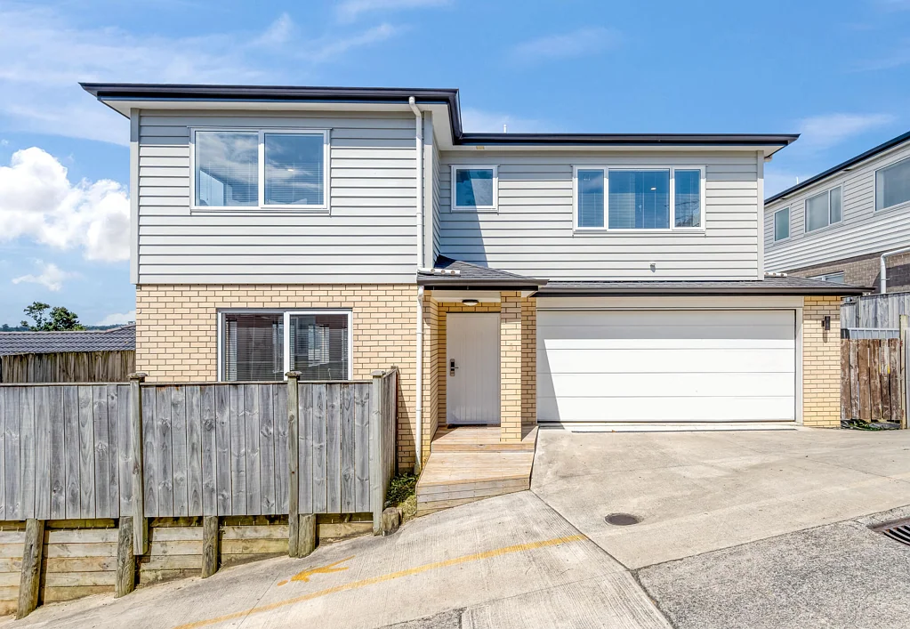 Howick 5ਬੈੱਡਰੂਮ Luxury Family Living in a Prime Howick Location
