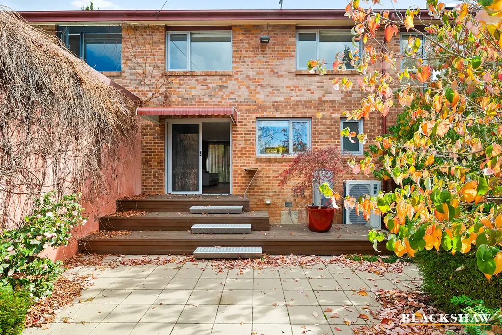 26 Bayley Street, Narrabundah, ACT 2604