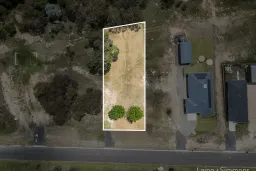 107 BARLEYFIELDS RD, Uralla