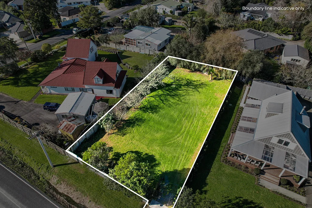 Riverhead Rare 750m2 Flat Section in Central Riverhead