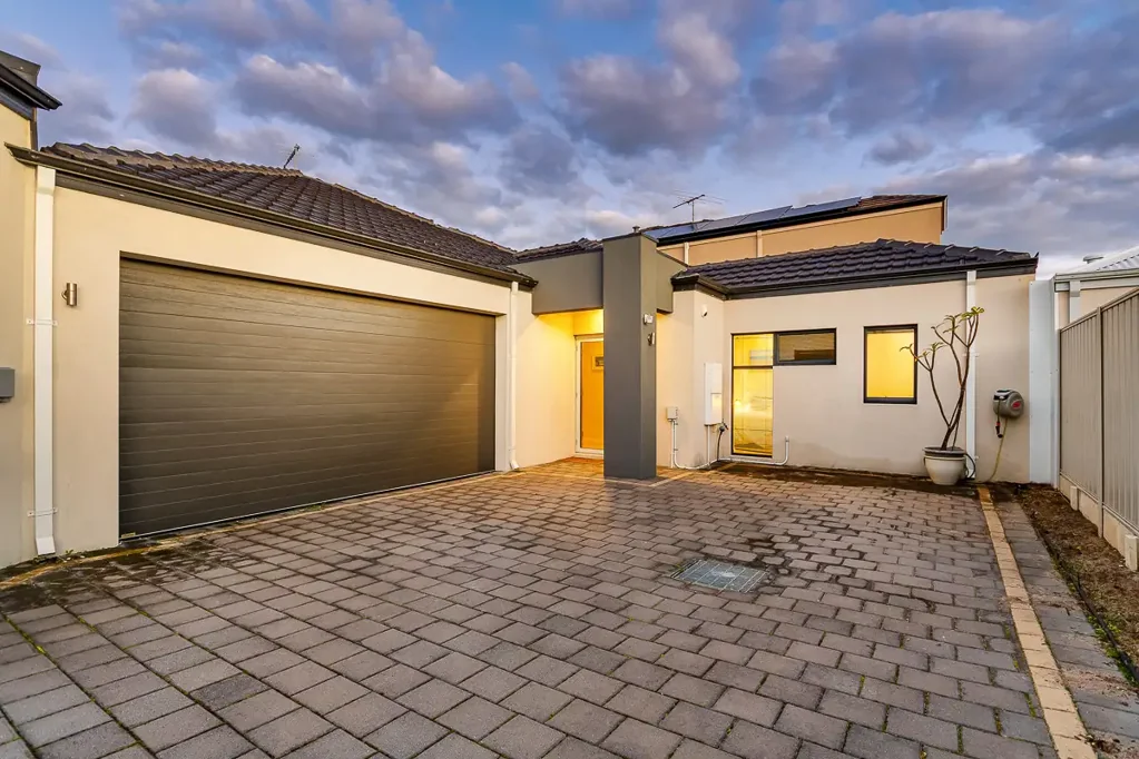 Balcatta 3 Bedroom Private, Low Maintenance Living!
