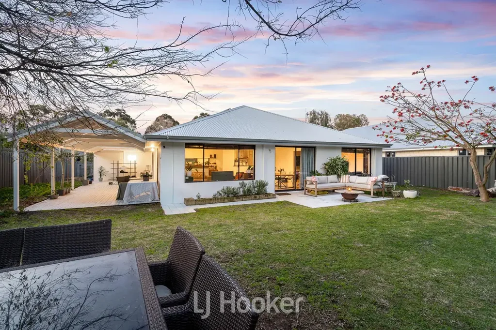 8 Fermoy Court, Dunsborough, WA 6281
