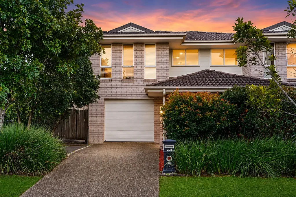 Coomera 3غرفة نوم Contemporary Coomera Townhouse - Low-Maintenance Living in a Great Location - Offers over $849,000