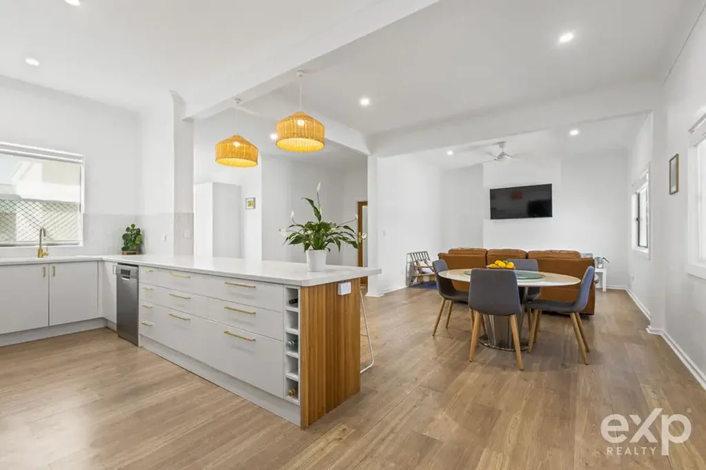 Port Lincoln 4Kwarto Renovated, Central & Ready to Enjoy