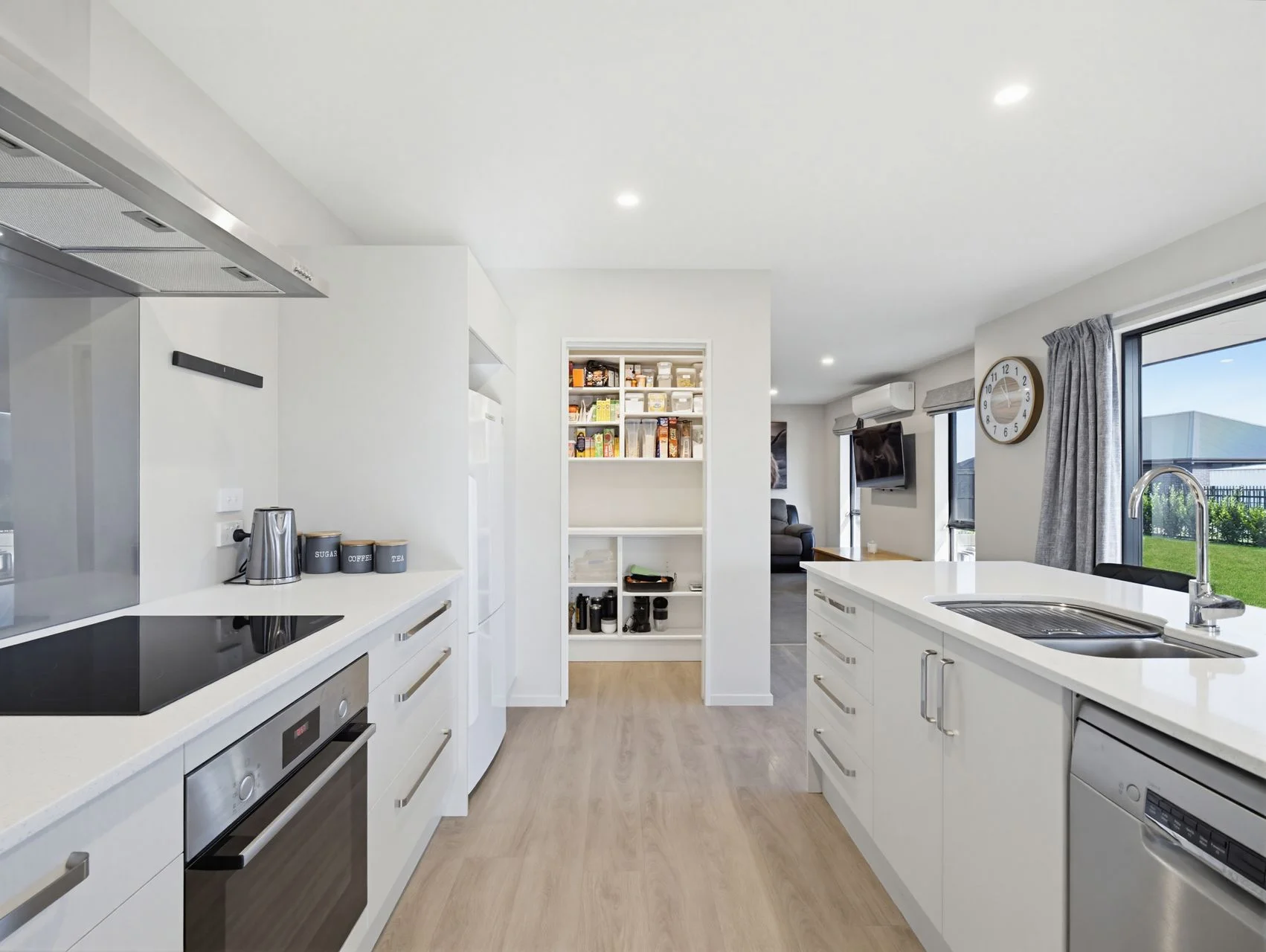 Leeston 4Phòng ngủ Price Reduction, Must be Sold!