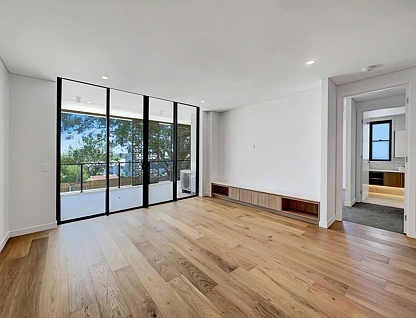 577 Warrigal Road, Eight Mile Plains, Brisbane - Southern Region, 3 Kuwarto, 2 Banyo, Townhouse