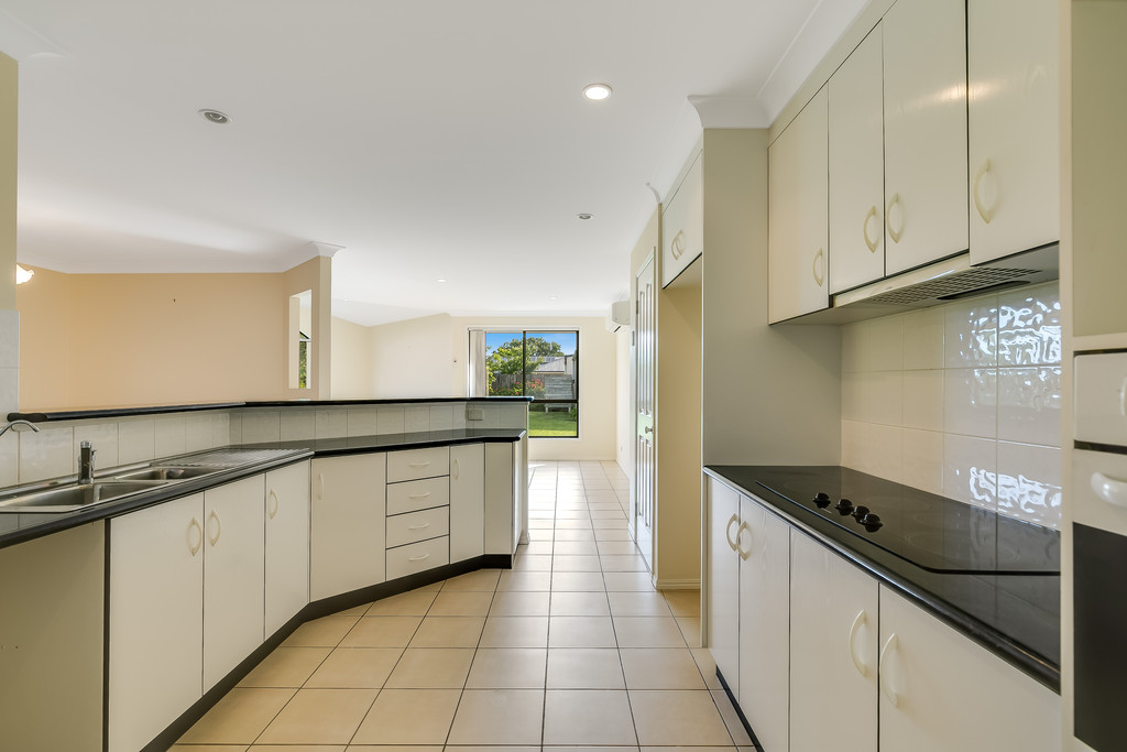 9 MATHER ST, HIGHFIELDS QLD 4352, 0房, 0浴, House