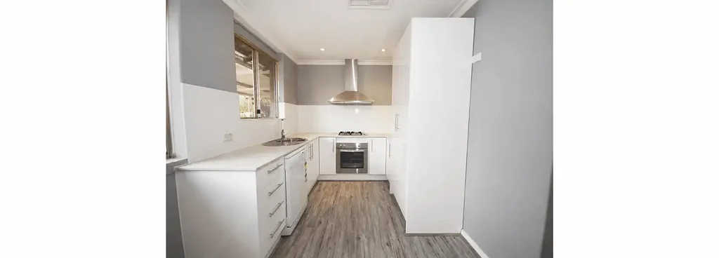 Thornlie 3ห้องนอน Modern Renovation, Big Block Living in a Prime Thornlie Location