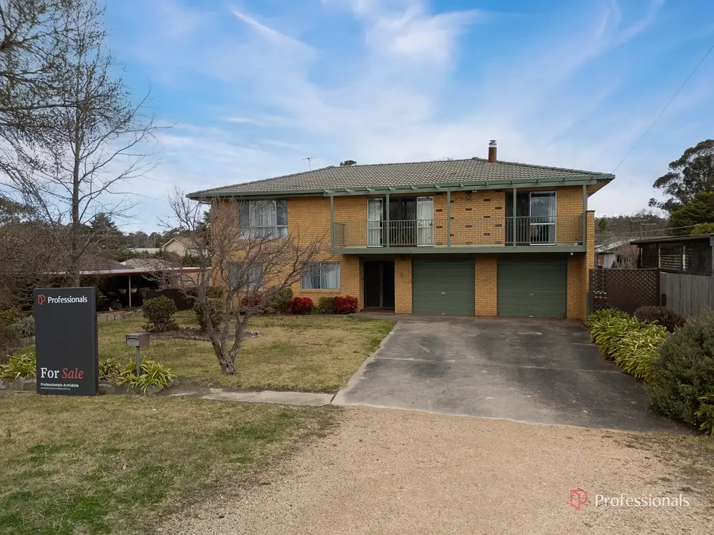 32 Murray Avenue, Armidale, NSW 2350