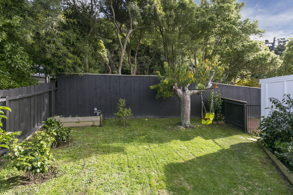 2 Burdendale Grove, Churton Park, Wellington, 2房, 1浴