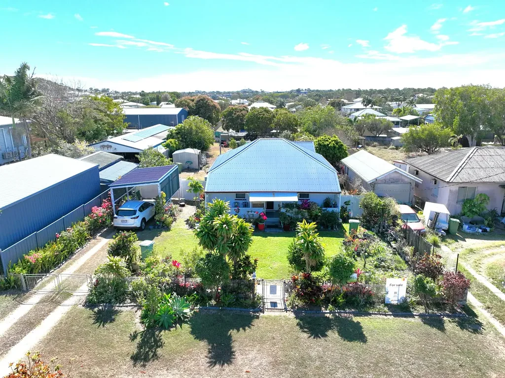 Bowen 3房  CHARACTER HOME, 1126M2, CLOSE TO TOWN