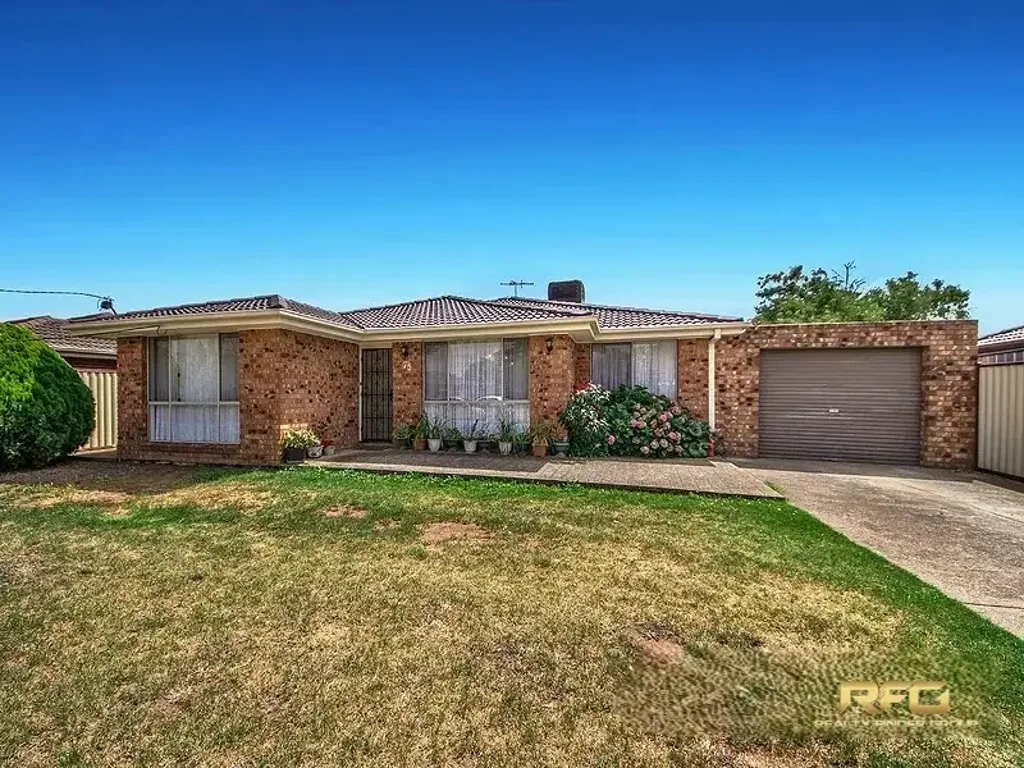 75 Fairfax Cct, Albanvale, VIC 3021