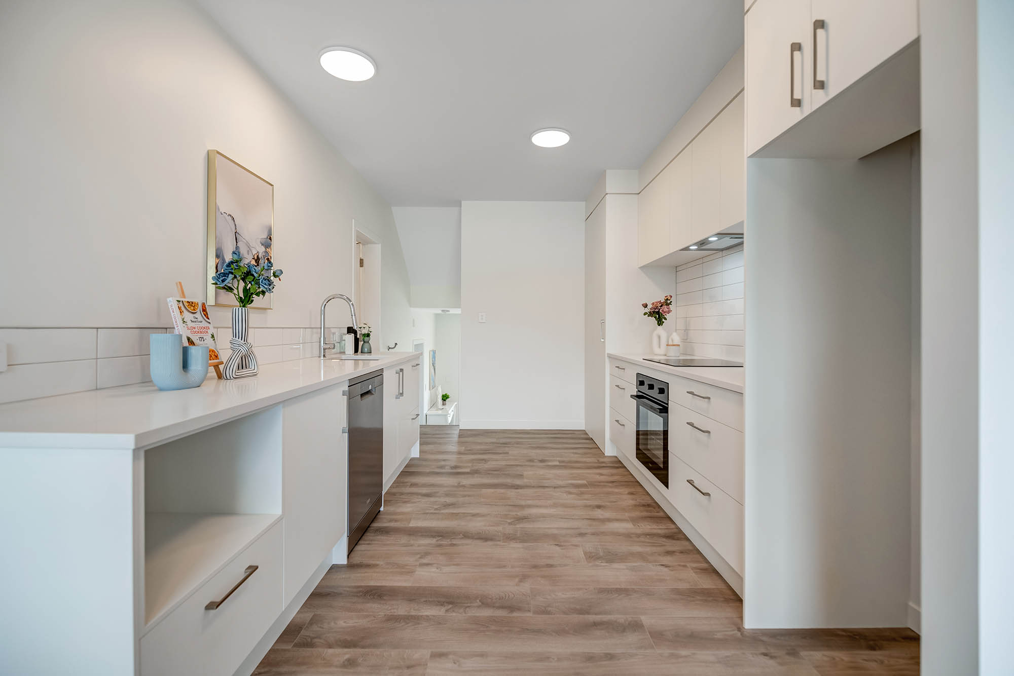 APT 1/3 Kawau Close, Orewa, photo 4