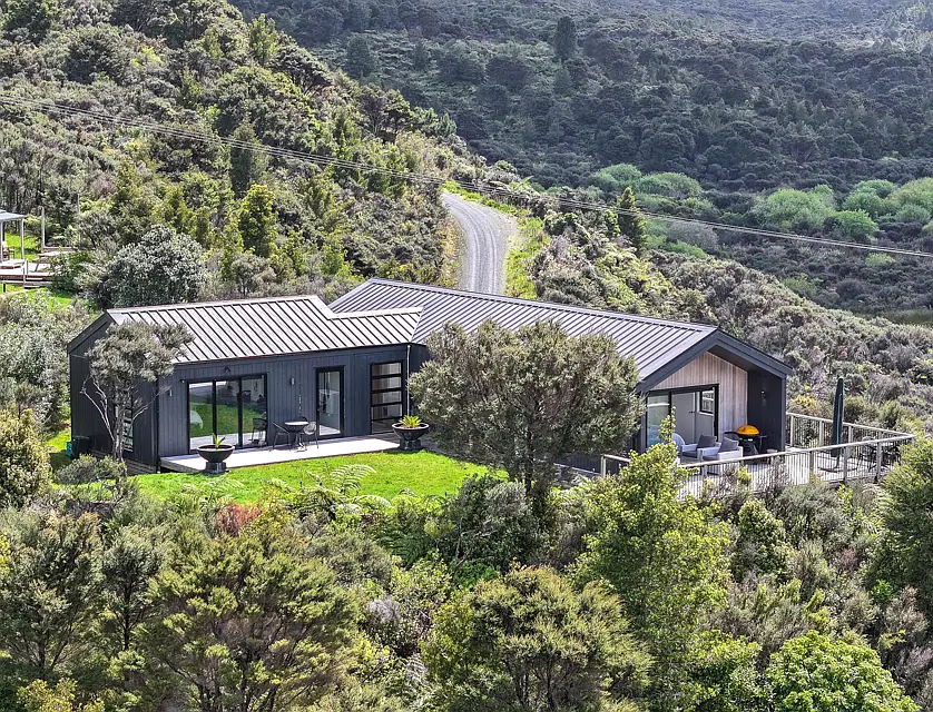 13 Kaipapaka Row, Coromandel, Thames-Coromandel, 5 Bedrooms, 2 Bathrooms, Lifestyle Property