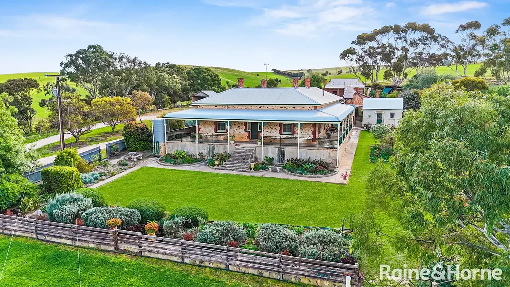 Woodchester  'Dalveen Homestead' - A Rare Legacy on 739-acres with 9 freehold titles.