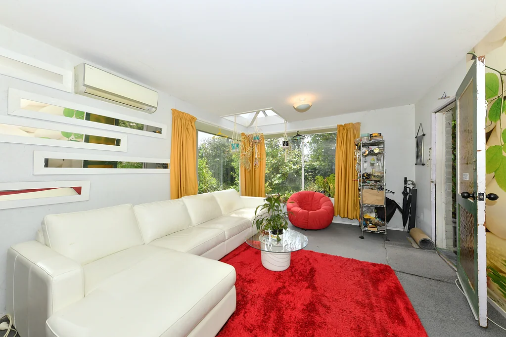 Belfast 3Phòng ngủ Spruce Me Up - As Is Where Is