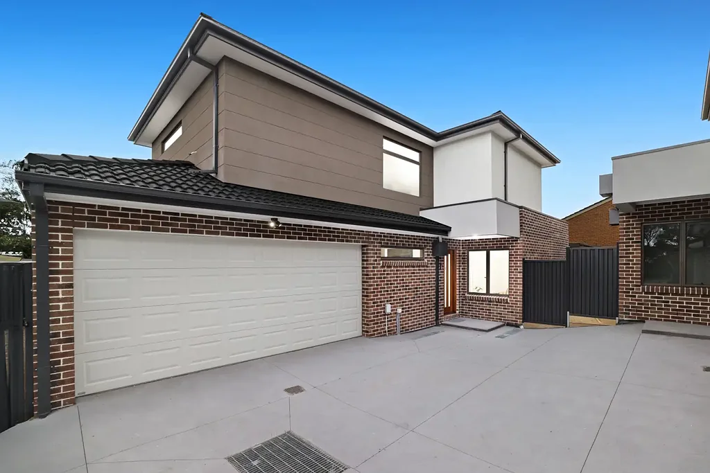 Dromana 4બેડરૂમ Brand-New Coastal Sophistication in Dromana's Heart