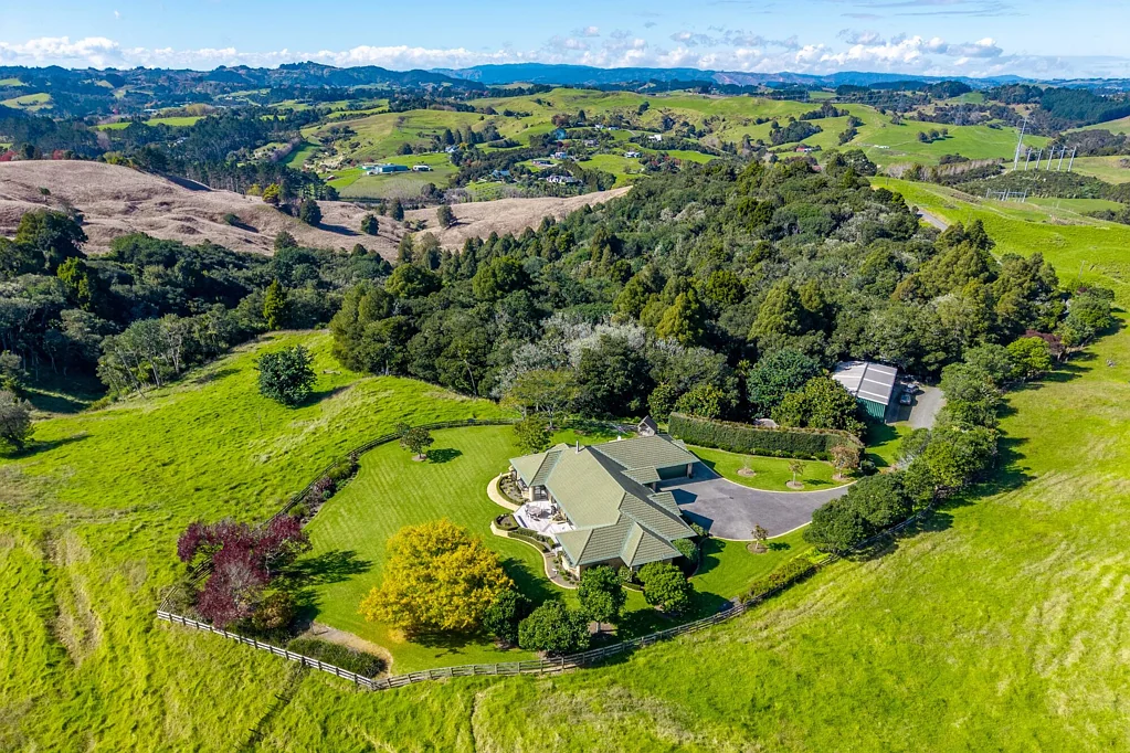 147 Brownhill Road, Whitford, Manukau City, Auckland
