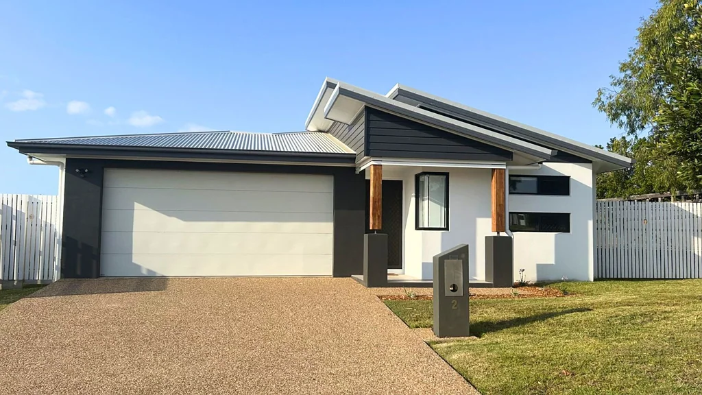 2 Shale Circuit, Cosgrove, QLD 4818