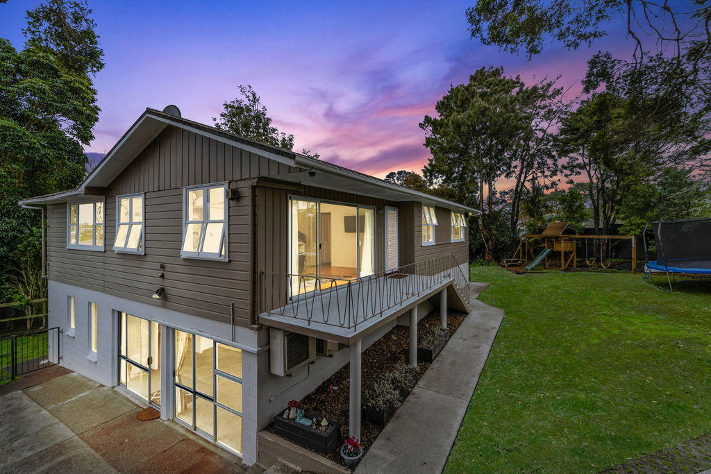 77 Seymour Road, Sunnyvale, Auckland - Waitakere, 4 ਕਮਰੇ, 2 ਬਾਥਰੂਮ